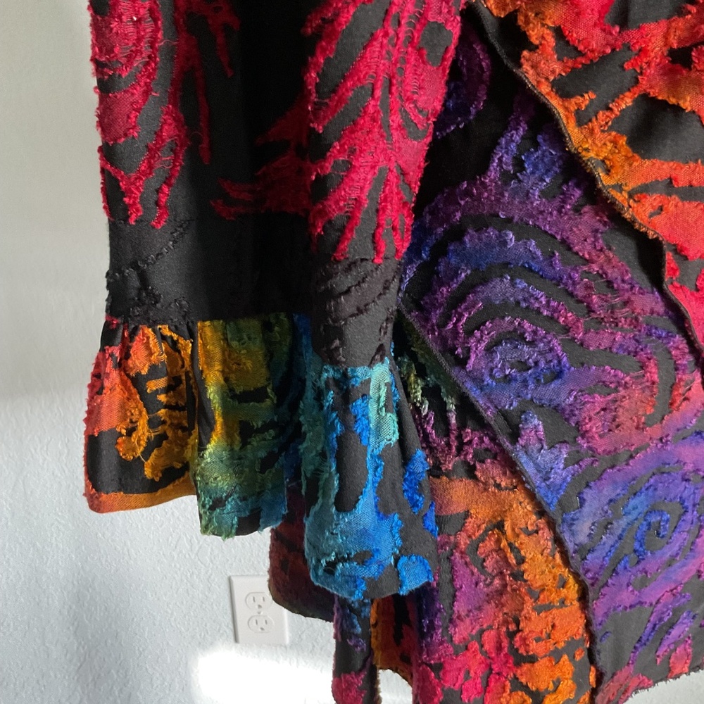 Here’s The Top You Were Looking For - Picture 2 of 5